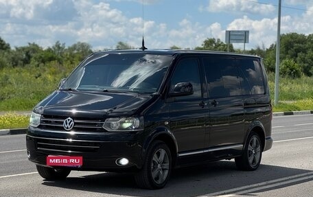 Volkswagen Multivan T5, 2010 год, 2 450 000 рублей, 1 фотография