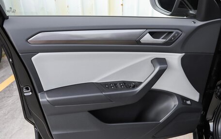 Volkswagen T-Roc I, 2026 год, 2 490 000 рублей, 22 фотография