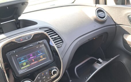 Renault Kaptur I рестайлинг, 2018 год, 1 420 000 рублей, 20 фотография