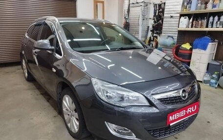 Opel Astra J, 2012 год, 840 000 рублей, 15 фотография