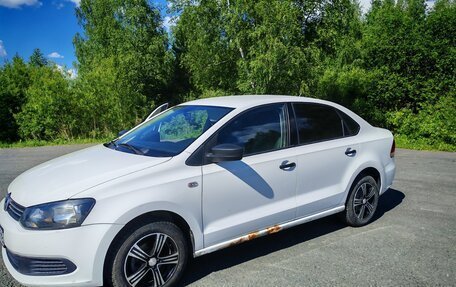 Volkswagen Polo VI (EU Market), 2013 год, 700 000 рублей, 3 фотография