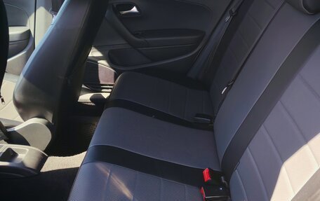 Volkswagen Polo VI (EU Market), 2013 год, 700 000 рублей, 12 фотография