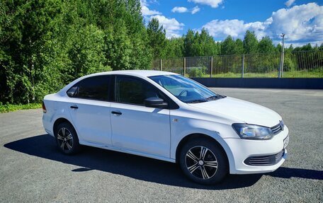 Volkswagen Polo VI (EU Market), 2013 год, 700 000 рублей, 6 фотография