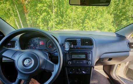 Volkswagen Polo VI (EU Market), 2013 год, 700 000 рублей, 14 фотография