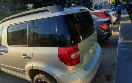 Skoda Yeti I рестайлинг, 2015 год, 1 500 000 рублей, 7 фотография