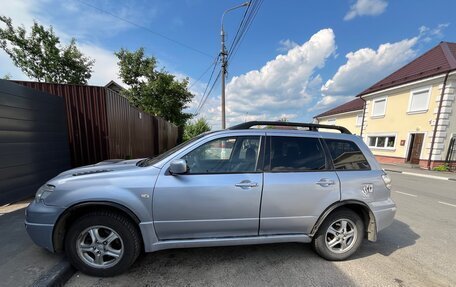 Mitsubishi Outlander III рестайлинг 3, 2004 год, 360 000 рублей, 2 фотография