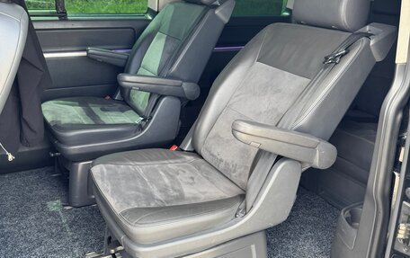 Volkswagen Multivan T5, 2010 год, 2 450 000 рублей, 16 фотография