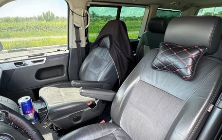 Volkswagen Multivan T5, 2010 год, 2 450 000 рублей, 13 фотография
