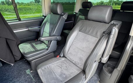 Volkswagen Multivan T5, 2010 год, 2 450 000 рублей, 14 фотография