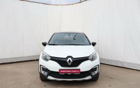Renault Kaptur I рестайлинг, 2017 год, 1 270 000 рублей, 2 фотография