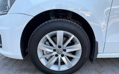 Volkswagen Polo VI (EU Market), 2017 год, 1 090 000 рублей, 21 фотография