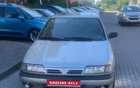 Nissan Primera II рестайлинг, 1992 год, 95 000 рублей, 1 фотография