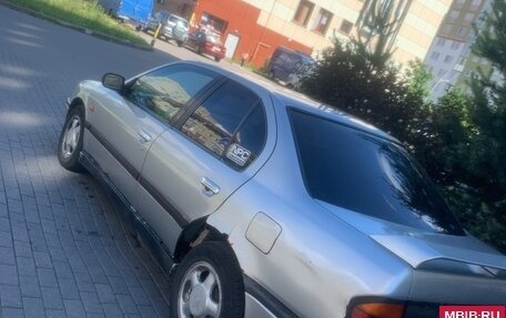 Nissan Primera II рестайлинг, 1992 год, 95 000 рублей, 3 фотография