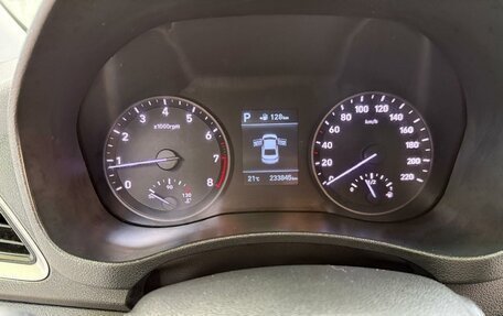 Hyundai Solaris II рестайлинг, 2017 год, 830 000 рублей, 8 фотография