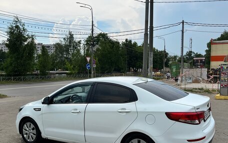 KIA Rio III рестайлинг, 2017 год, 850 000 рублей, 3 фотография