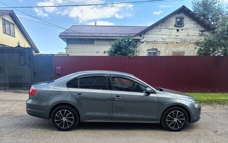Volkswagen Jetta VI, 2012 год, 975 000 рублей, 5 фотография