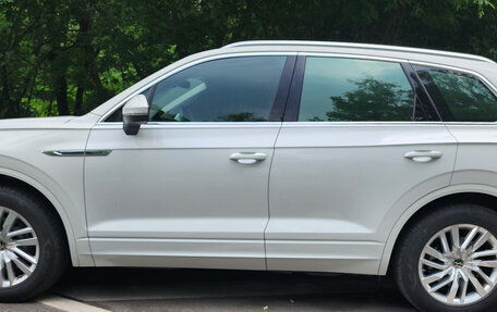 Volkswagen Touareg III, 2021 год, 6 400 000 рублей, 7 фотография