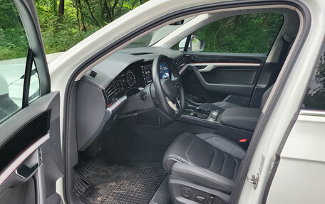 Volkswagen Touareg III, 2021 год, 6 400 000 рублей, 14 фотография