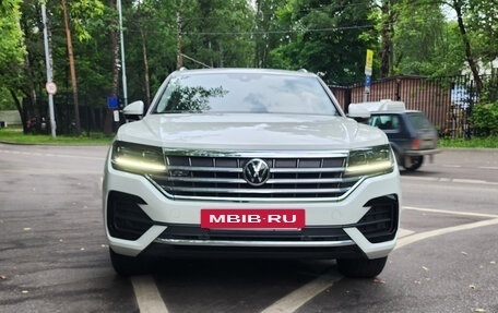 Volkswagen Touareg III, 2021 год, 6 400 000 рублей, 3 фотография