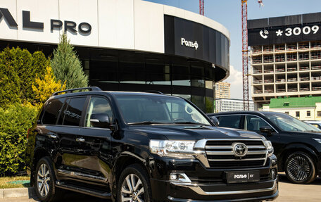 Toyota Land Cruiser 200, 2018 год, 7 662 000 рублей, 2 фотография