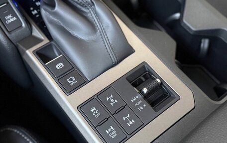 Toyota Land Cruiser Prado, 2026 год, 12 990 000 рублей, 27 фотография
