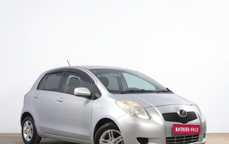 Toyota Vitz, 2005 год, 649 000 рублей, 1 фотография