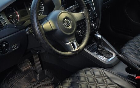 Volkswagen Jetta VI, 2013 год, 1 000 000 рублей, 21 фотография