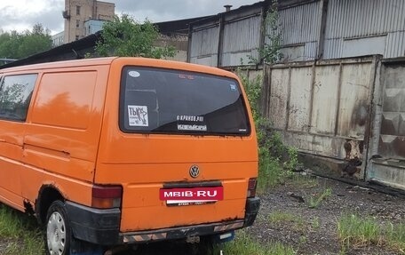 Volkswagen Transporter T4, 1994 год, 280 000 рублей, 2 фотография