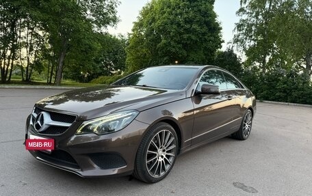 Mercedes-Benz E-Класс, 2013 год, 2 000 000 рублей, 3 фотография