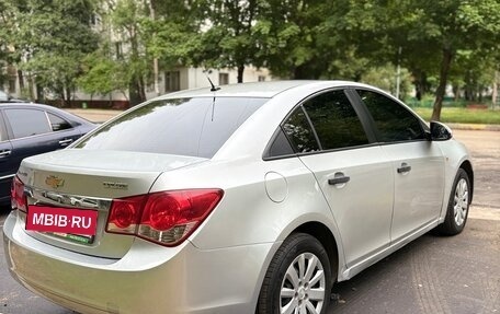 Chevrolet Cruze II, 2011 год, 620 000 рублей, 3 фотография