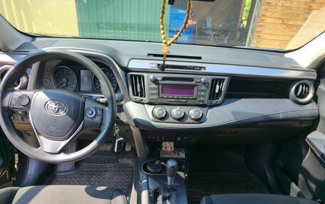 Toyota RAV4, 2016 год, 2 170 000 рублей, 11 фотография
