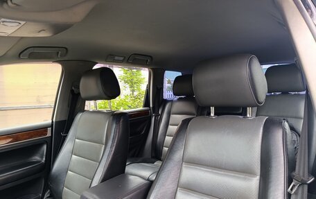 Volkswagen Touareg III, 2007 год, 750 000 рублей, 15 фотография