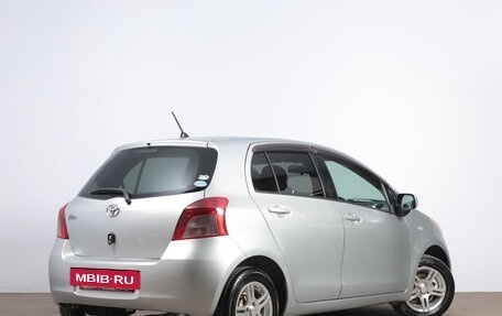 Toyota Vitz, 2005 год, 649 000 рублей, 7 фотография