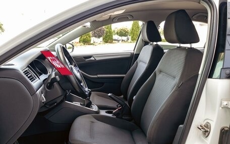 Volkswagen Jetta VI, 2015 год, 1 095 000 рублей, 11 фотография