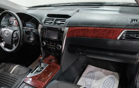 Toyota Camry, 2013 год, 1 149 000 рублей, 16 фотография