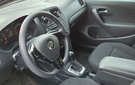 Volkswagen Polo VI (EU Market), 2019 год, 1 400 000 рублей, 6 фотография