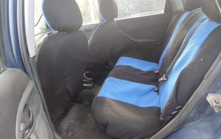 Ford Focus IV, 2001 год, 120 000 рублей, 7 фотография