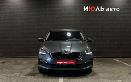 Skoda Rapid II, 2021 год, 1 600 000 рублей, 2 фотография