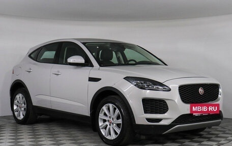 Jaguar E-Pace, 2018 год, 2 300 000 рублей, 3 фотография