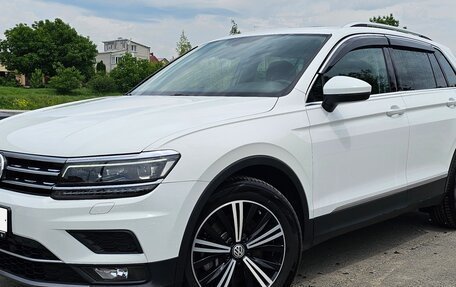 Volkswagen Tiguan II, 2018 год, 3 250 000 рублей, 1 фотография