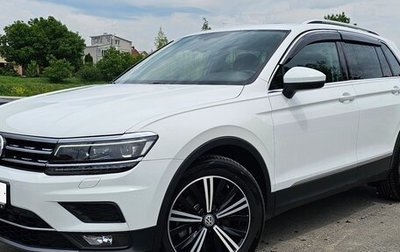 Volkswagen Tiguan II, 2018 год, 3 250 000 рублей, 1 фотография