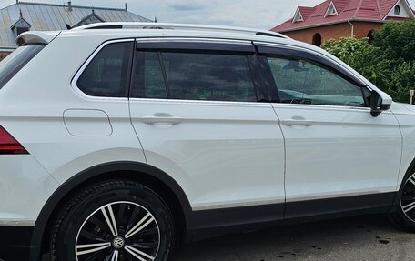Volkswagen Tiguan II, 2018 год, 3 250 000 рублей, 3 фотография