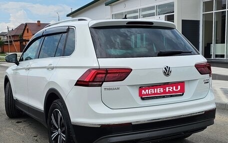 Volkswagen Tiguan II, 2018 год, 3 250 000 рублей, 4 фотография
