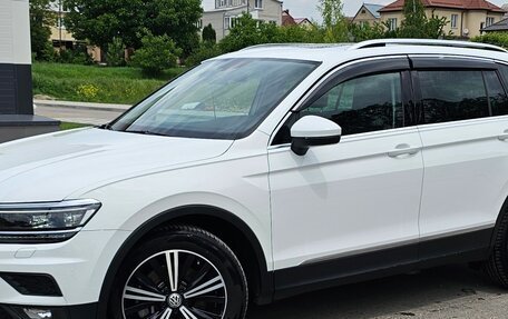 Volkswagen Tiguan II, 2018 год, 3 250 000 рублей, 11 фотография