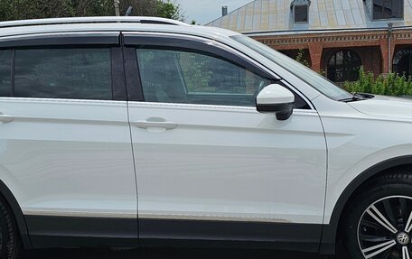 Volkswagen Tiguan II, 2018 год, 3 250 000 рублей, 13 фотография