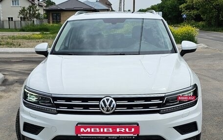 Volkswagen Tiguan II, 2018 год, 3 250 000 рублей, 9 фотография