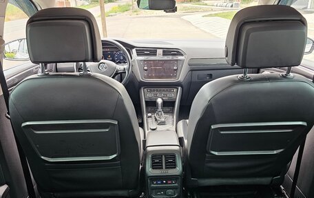 Volkswagen Tiguan II, 2018 год, 3 250 000 рублей, 23 фотография