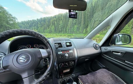 Suzuki SX4 II рестайлинг, 2010 год, 1 050 000 рублей, 10 фотография