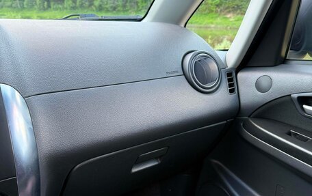Suzuki SX4 II рестайлинг, 2010 год, 1 050 000 рублей, 19 фотография