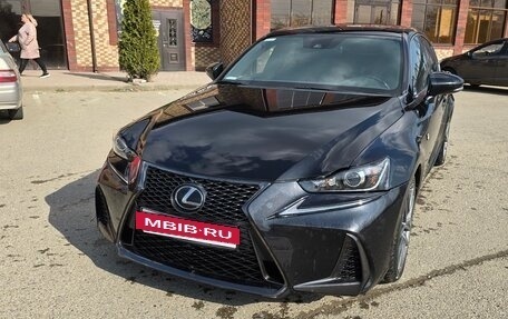 Lexus IS III, 2017 год, 2 550 000 рублей, 8 фотография